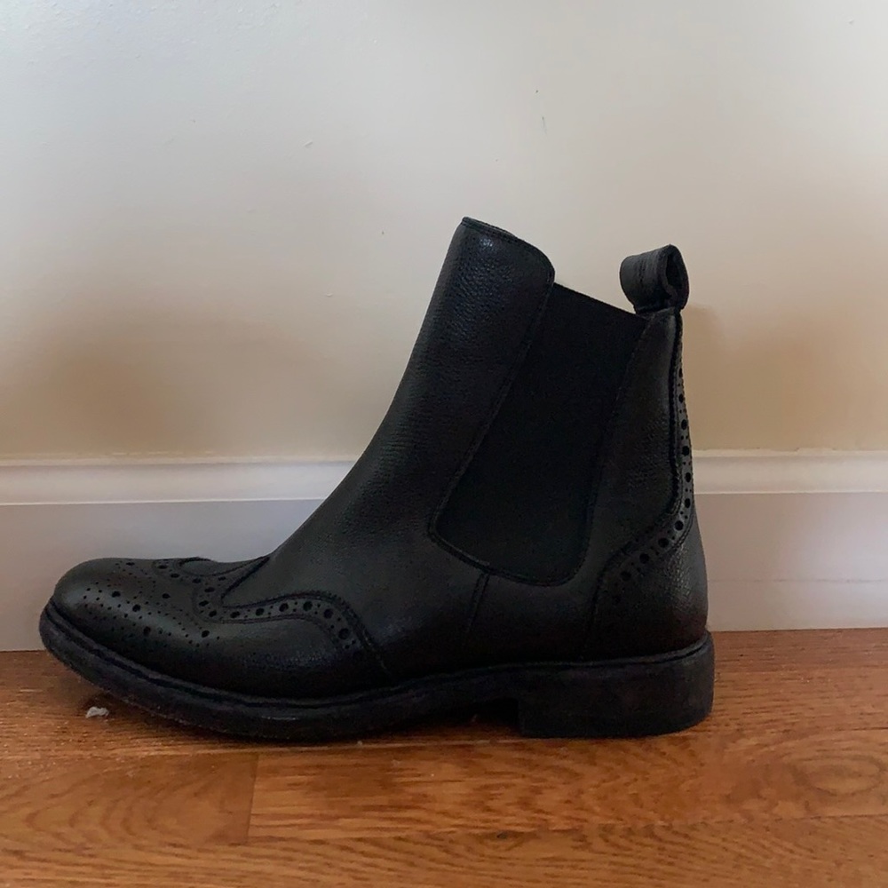 Authentic Vintage Burberry Boot. Worn once